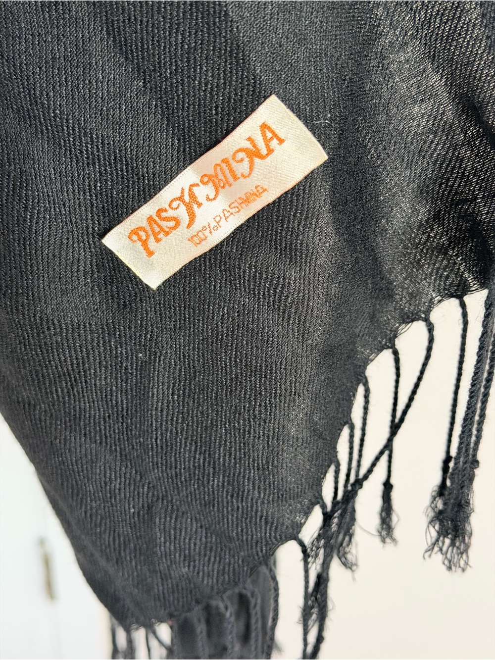 Vintage 100% Cashmere Pashmina Scarf Black Shawl Wrap Large Stole 26x72 Luxury - Picture 5 of 6
